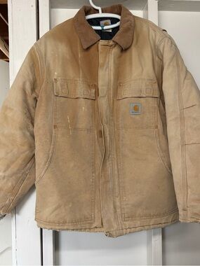 Vintage Distressed Carhartt Men’s Brown Insulated Work Jacket Size XL (46)